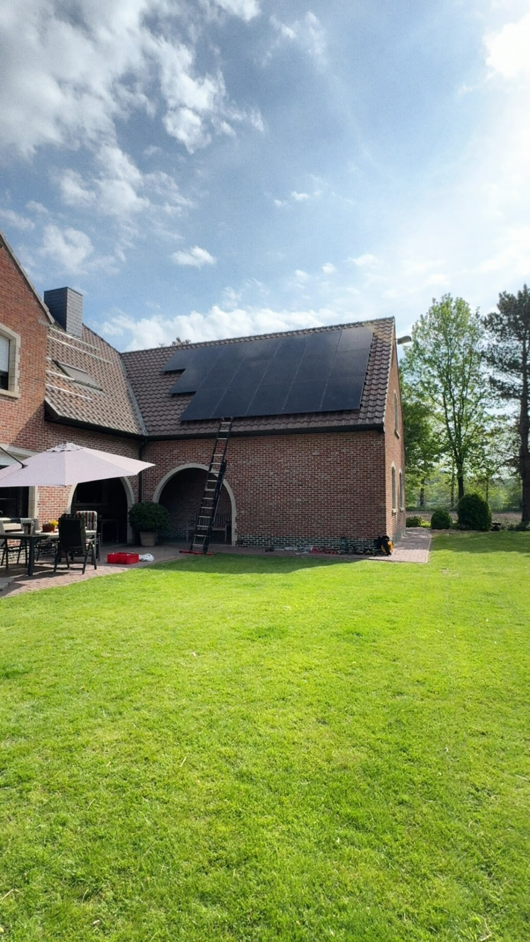 Zonnepanelen geplaatst door Electro MS